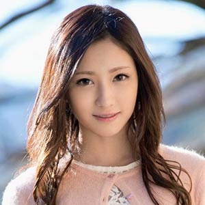 桃谷绘里香